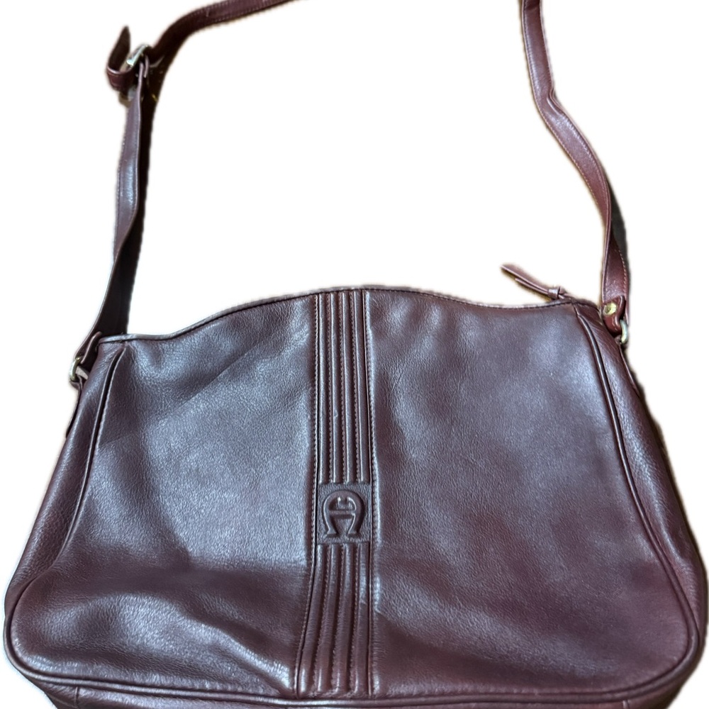 1970’s vintage Etienne Aigner Crossbody bag. Oxblood red.